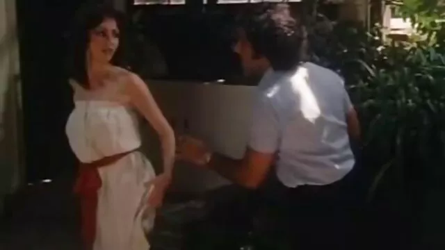 پورنو بدون ثبت نام  رابطه تصویرسکسی خارجی جنسی به صورت خلفی