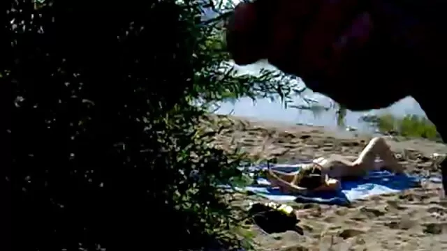 پورنو بدون ثبت نام  نیکی دانیلز از دانلود فیلم سگسی خارجی blowjob استفاده می کند