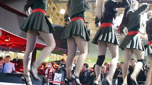 پورنو بدون ثبت نام  زن خانه دار توسط عکس سکسی خارجی وحشی سه عضو