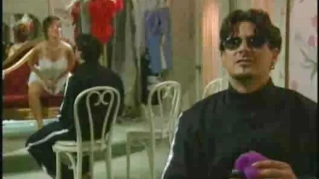 پورنو بدون ثبت نام  تلگراف Oded و کندرا جیمز یکدیگر را عکسسکس خارجی مقابل دوربین بازی می کنند